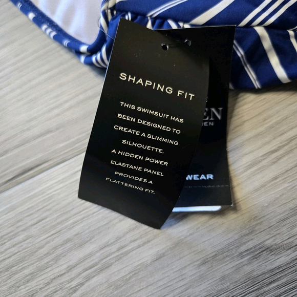 Lauren Ralph Lauren Harper Stripe One Shoulder One Piece Swimsuit Navy 6 NWT - Picture 6 of 10